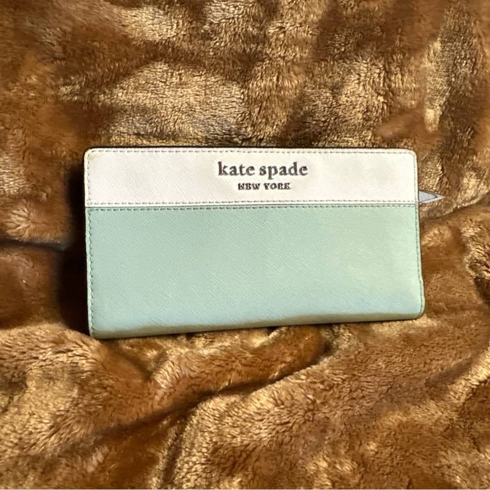 Kate Spade Pastel Green and White Wallet